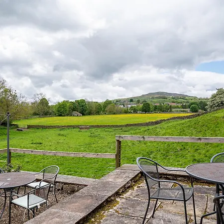 Hobsons * Grinton