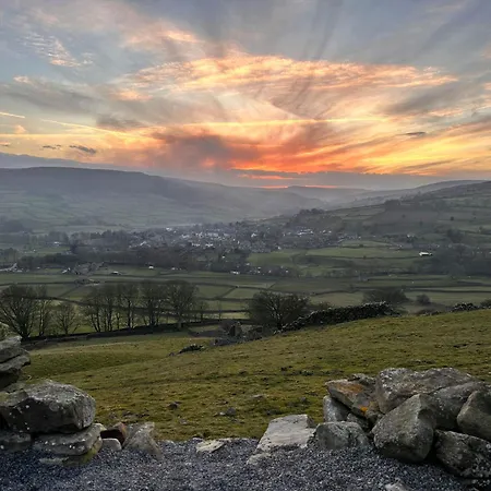 Hobsons * Grinton